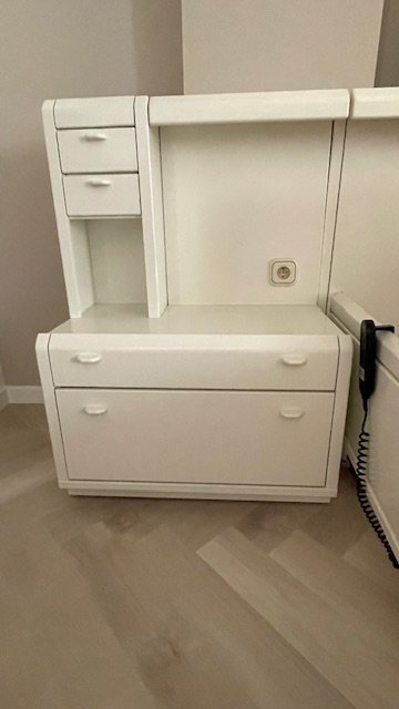 Hülsta lits-jumeaux met 2 nachtkastjes, Tweepersoonsbedden, Mdf, Hout, Crème (foto 7 van 9)