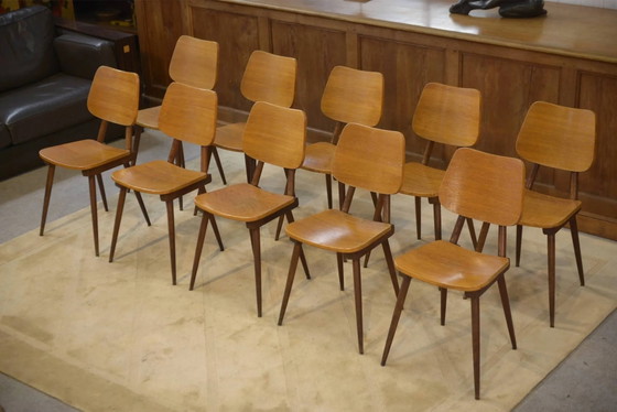 Set di 10 sedie in rovere degli anni '60. – Sedie da pranzo, Legno, Vintage (photo 3 of 11)