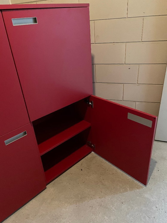 Image 1 of ¡Precioso mueble Pastoe de color rojo intenso, como nuevo!