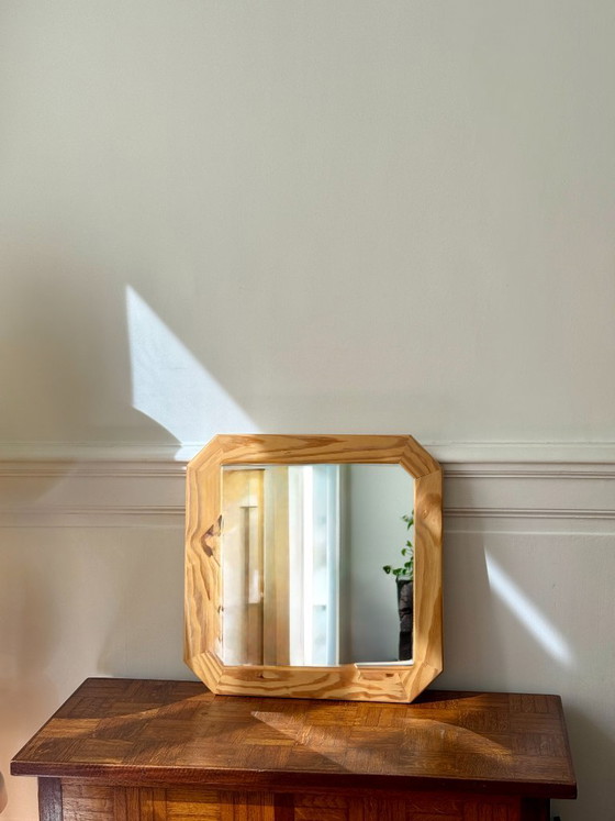Espejo octogonal de madera clara. – Glass, Wood (photo 2 of 10)