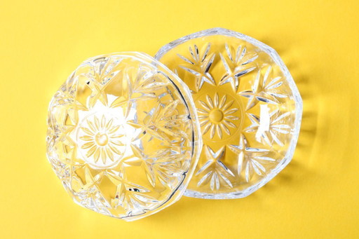 Vintage Bonboniere aus Bleikristall: Courtenay Royal Rock, geometrisches Bonbonniere-Design