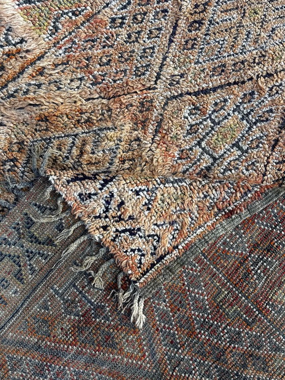 Image 1 of Authentic Moroccan Vintage Boujad Berber Wool Rug 200x330 cm -Handwoven Geometric Boho Area Carpet