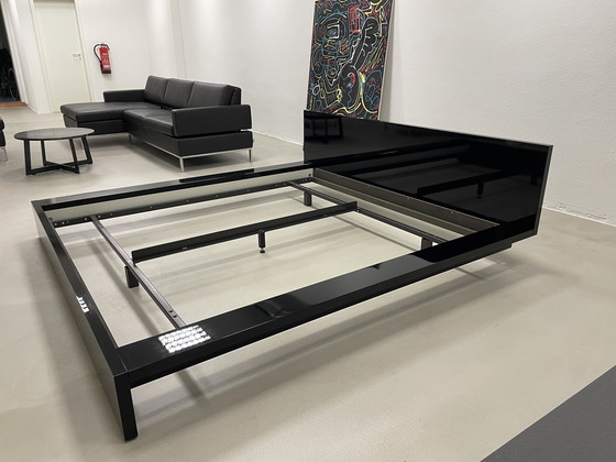 Image 1 of Cama Izzy Design de Interlübke, laca de alto brillo, similar a Hasena Sense Lago