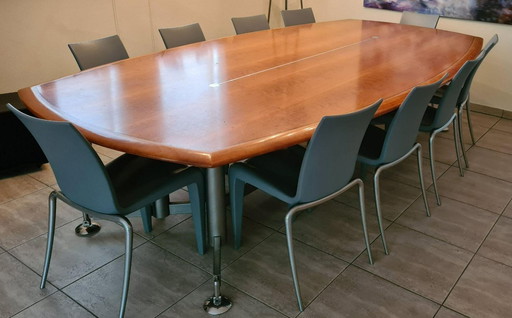 Design eettafel + 10 Philippe Starck stoelen