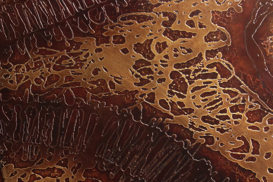 Image 1 of Tavolino brutalista con piano in rame e base in legno 1970