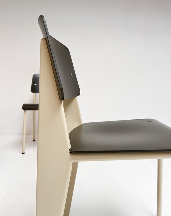 Image 1 of Sedia Vitra Standard di Jean de Prouvé (per pezzo), 2019
