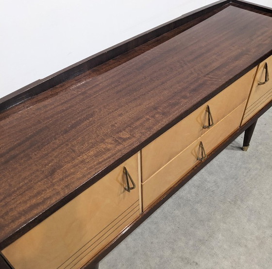 Image 1 of Buffet style années 60