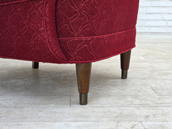 Image 1 of Anni '60, poltrona danese, tessuto originale rosso per mobili.