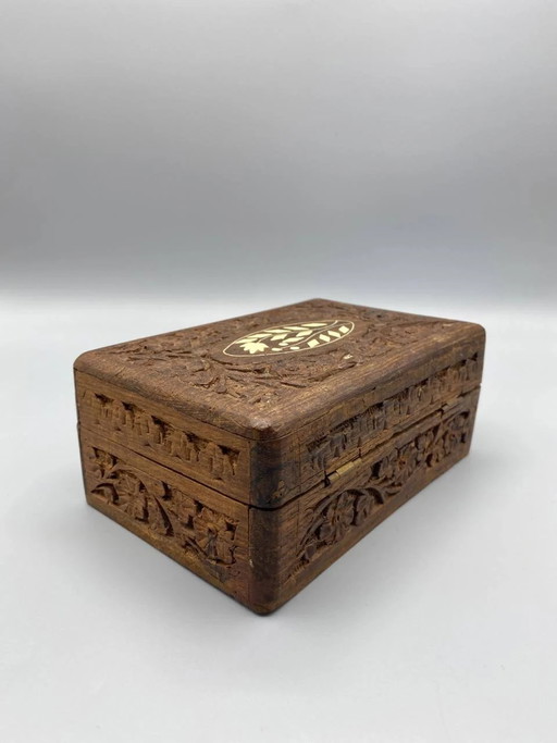 Carved Sheesham Wood Jewelry Box, Oval Bone Inlay Medallion, Blue Velvet Interior, Kashmir, 1960s-1980s (photo 2 of 7)