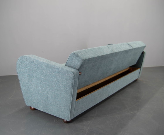 Image 1 of Nieuw gestoffeerde Art Deco Sofa / Opklapbed van Halabala, jaren 1930