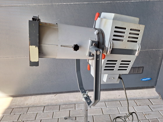 Image 1 of Theatre Spot Old and Cool