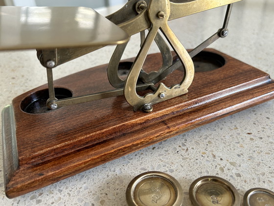English Letter Balance with Weights – Decorative Objects, Wood, Brass (photo 6 of 7)