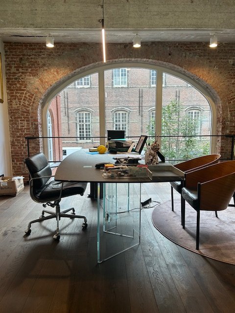 Image 1 of Tavolo in ceramica italiana con base in vetro originale di Tonelli Design