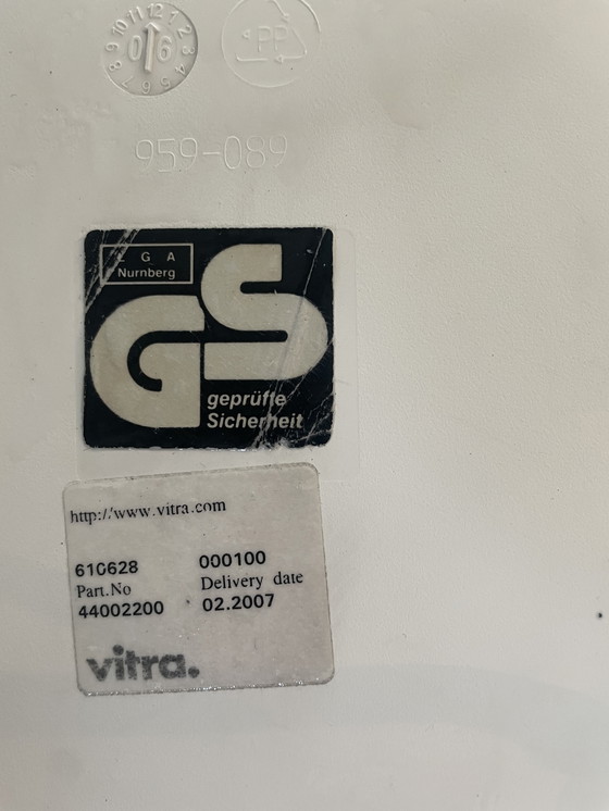 Image 1 of 8x Sillas Vitra DSR