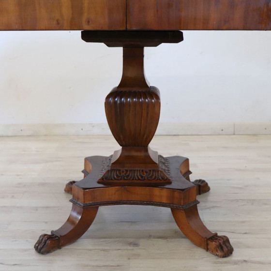 Image 1 of Table d'appoint ou table à thé ancienne en noyer, à un tiroir, extensible, Italie, XIXe siècle