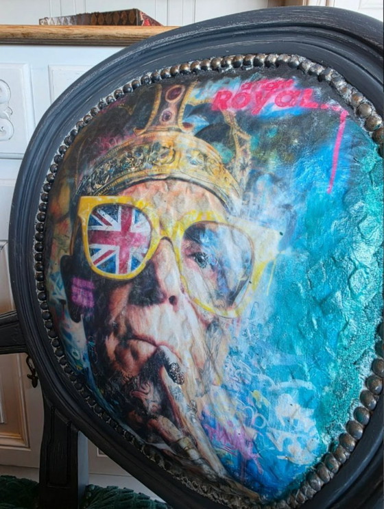 Image 1 of **Sedia Rebel Royal**