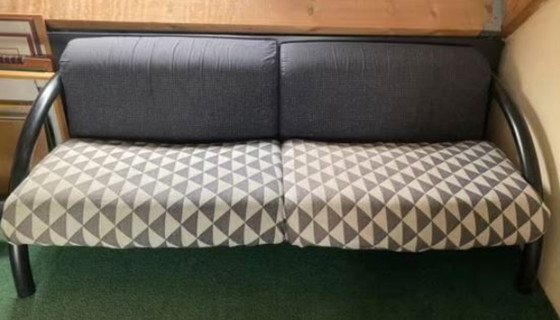 Image 1 of Salvadanaio con logo Harvink. Divano a 3 posti.