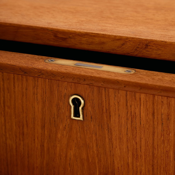 Image 1 of MK11148 Cómoda de teca restaurada con seis cajones