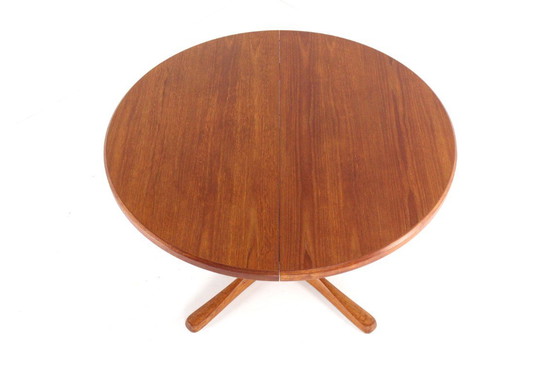 Image 1 of Tavolo da pranzo rotondo estensibile McIntosh 2x in teak vintage