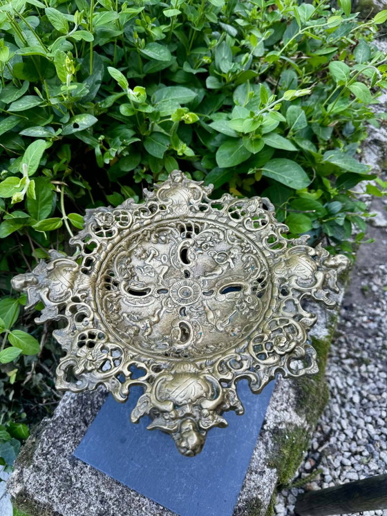 Large bronze fruit bowl from the 19th century. – Brass, Art Nouveau (photo 2 of 12)