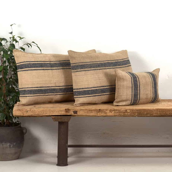 Antique linen cushion with cobalt blue stripes - Dimensiones: 50x70-3, Pillows, Rustic (photo 2 of 7)