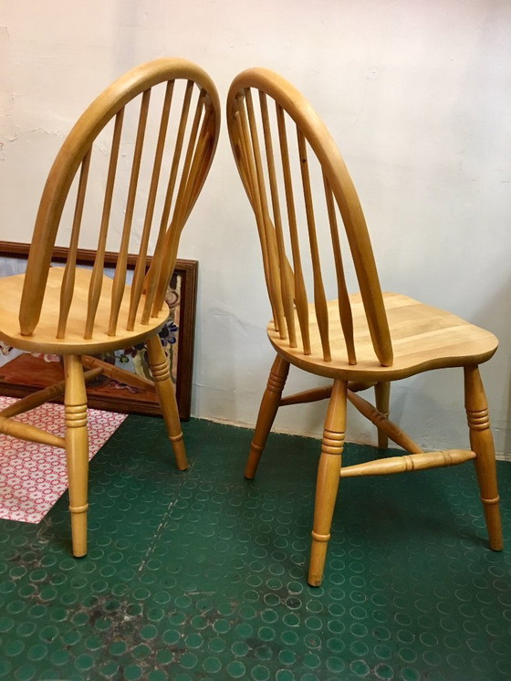 Image 1 of Pair of Windsor chairs, vintage beechwood