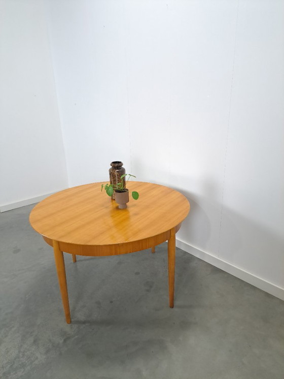 Image 1 of Tavolo da pranzo rotondo estensibile Lübke Design