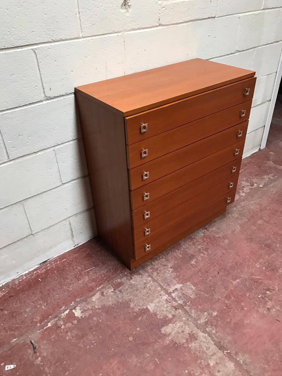 Mid-Century Teak Chest of Drawers, 1960s – Mid Century Modern (photo 4 of 7)
