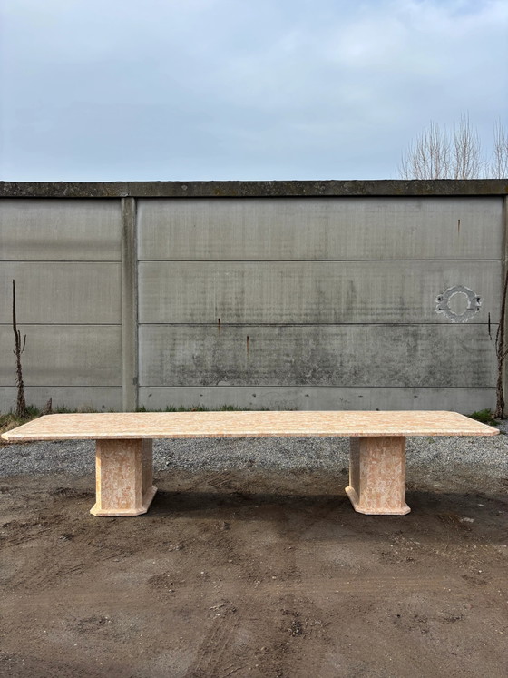 Mesa de comedor de mármol con diseño de teselado de Maitland & Smith con 10 sillas. – Mesas de jardín (photo 5 of 7)