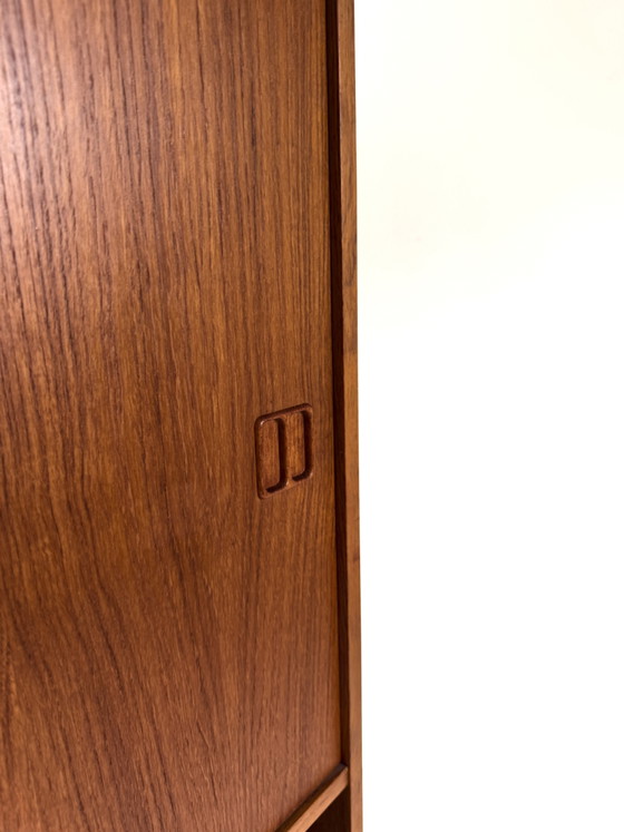 Vintage Danish Teak LP Cabinet '60s – High Boards, Wood (photo 8 of 10)