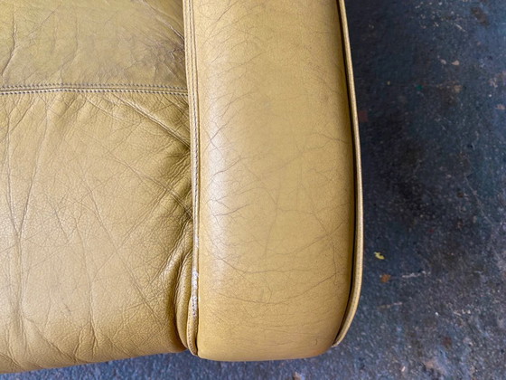 Image 1 of Mid-Century modern ‘Pieff’ leather ‘Gamma’ lounge chair by Tim Bates 