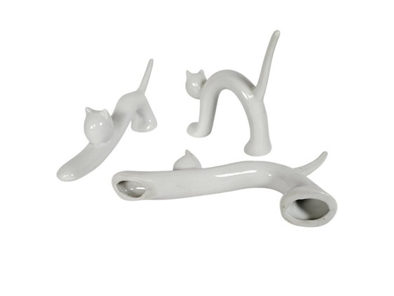 Image 1 of Vintage -  Naaman Porseleinfabriek - Israël  -  Wit -  Gegoten Porselein  - Stretching cats (3) - Sculptuur -  Beeldje