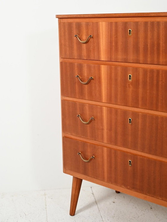 Image 1 of Cassettiera scandinava in mogano anni '50-'60