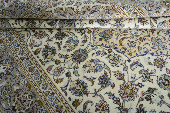 Image 1 of Kashan Cork - Persian carpet 341 x 242 cm - Beige