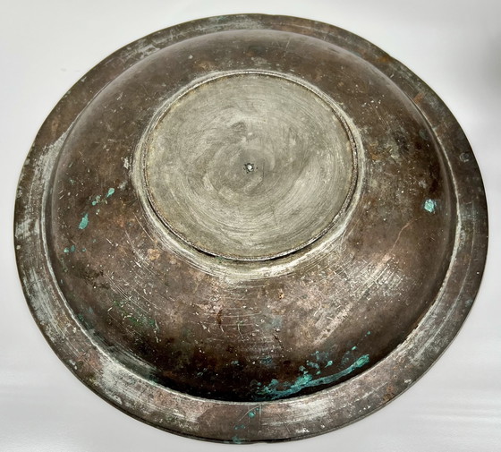 Image 1 of Antiguo juego de peltre con cuenco y jarra, finamente grabado, alrededor del siglo XIX.