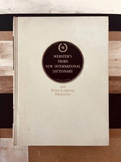 Webster,s Third New Internatiol Dictionary 