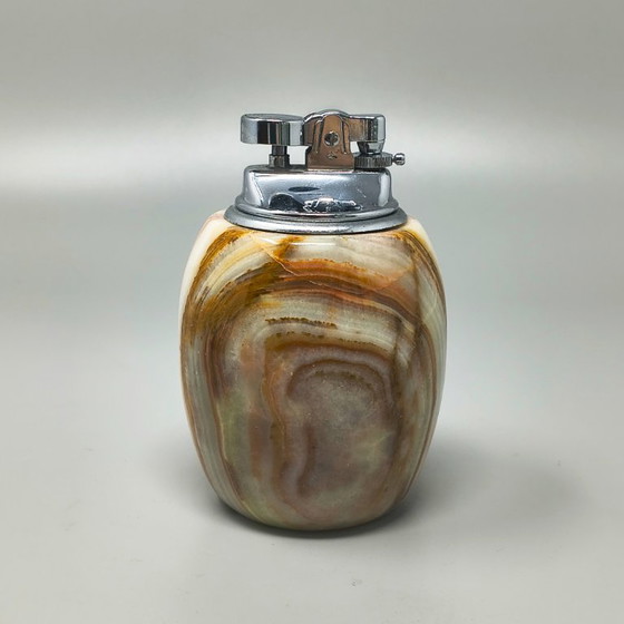 Image 1 of Juego de fumar italiano de ónix de mediados de siglo, de la década de 1960, con encendedor de mesa y cenicero.