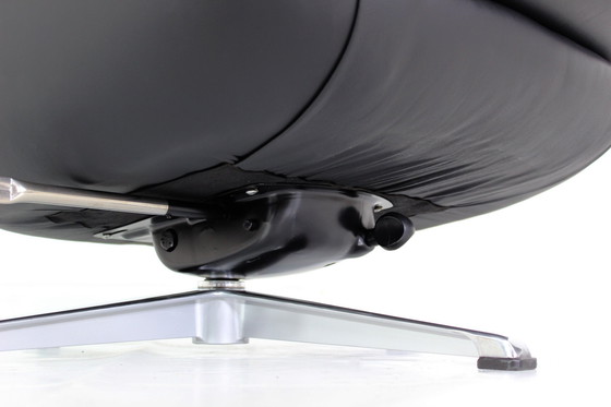 Image 1 of as new! Gustav Thams Vintage Egg Lounge Chair / Mid - Century Armchair with tilt function, Leather and polished Aluminum 1a rest