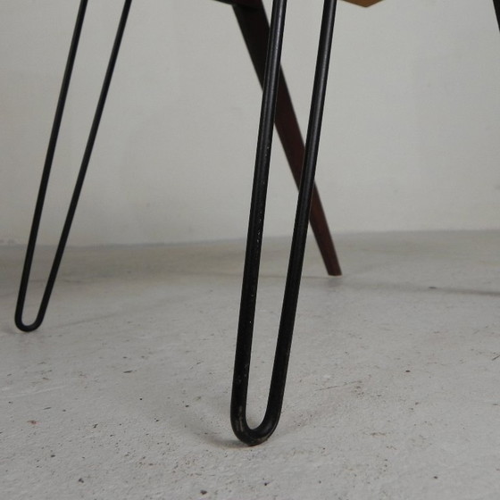 Image 1 of Coffre à couture vintage, coffre de rangement pliable à pieds inclinés, années 1950