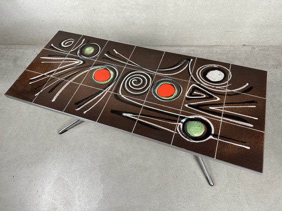 Couchtisch im Mid-Century-Stil – Keramik und Chrom – Couchtische, Chrome, Ceramic, Vintage (photo 3 of 10)