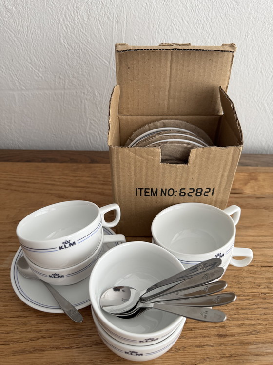 Image 1 of Tazas de café de clase Business de KLM con cucharas, 6 unidades