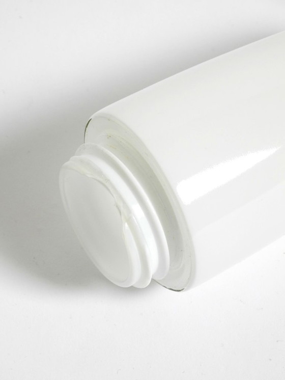 Image 1 of Prachtige wandlamp van glaskeramiek in mid-century modern stijl van Wagenfeld.