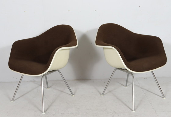 Image 1 of Charles en Ray Eames voor Vitra, set van 2 stoelen/armstoelen, model: 'Dax', jaren 1970