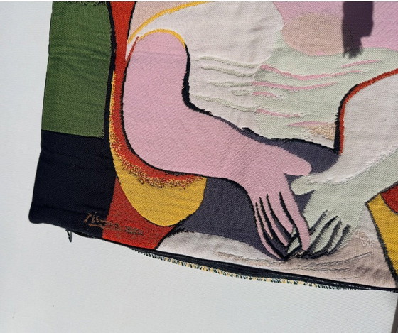 Image 1 of Cojín Gobelin, cabeza de mujer, tejido con auténtico estampado Picasso.