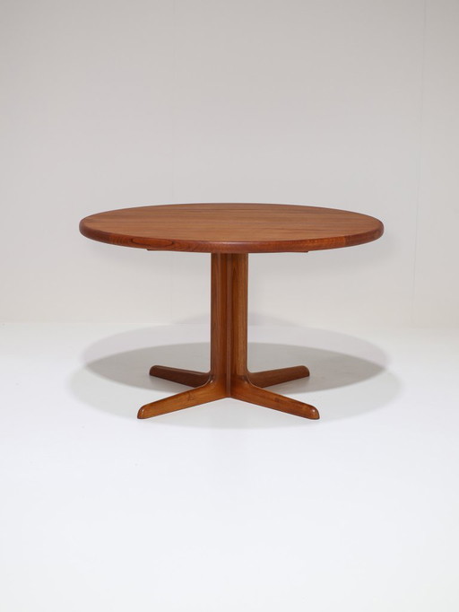 Mesa de comedor redonda Skovby de teca danesa