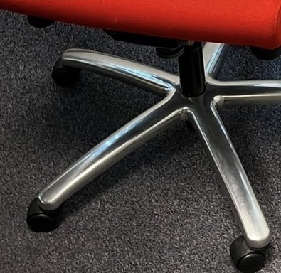 Image 1 of Lensvelt bureaustoel rood