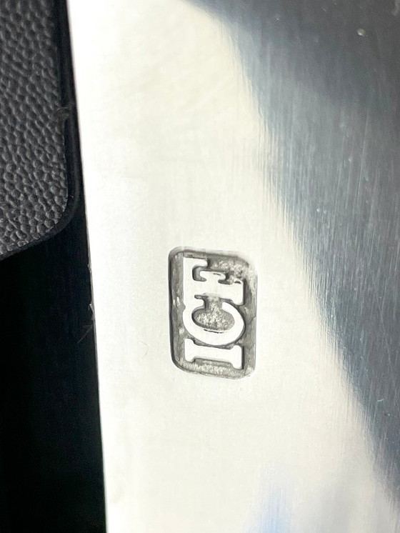 Image 1 of ICF Una Plus chair