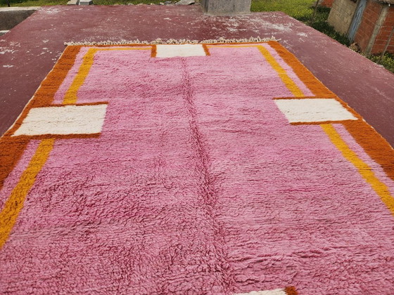 Image 1 of Vintage Beni Ouarain Moroccan Rug 290x210cm – Handmade Wool Berber Carpet in Pink & Terracotta – Large Statement Rug