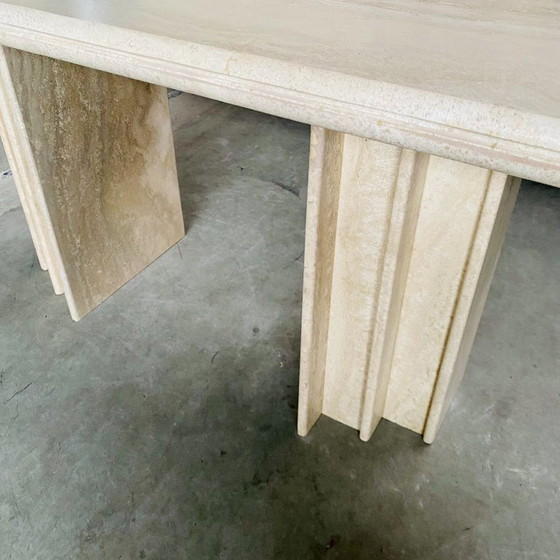 Image 1 of Table de salle à manger en travertin design italien