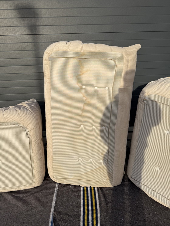 Image 1 of Ligne Roset Togo 3zit, 2zit en hoek in Beige Ribcord (Velours côtelé) 10/10 staat!!